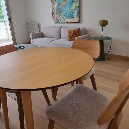 Renovated T2, Pkg, Walking Beaches, Palm