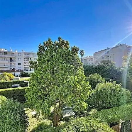 Renovated T2, Pkg, Walking Beaches, Palm * Cannes